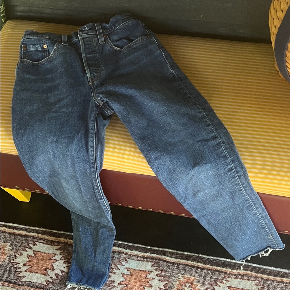 Levi's Dark Blue Women's Cropped Jeans